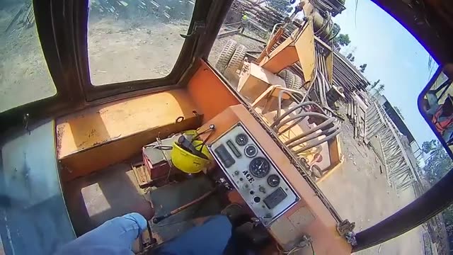 Crane Loader Metal Beams preview